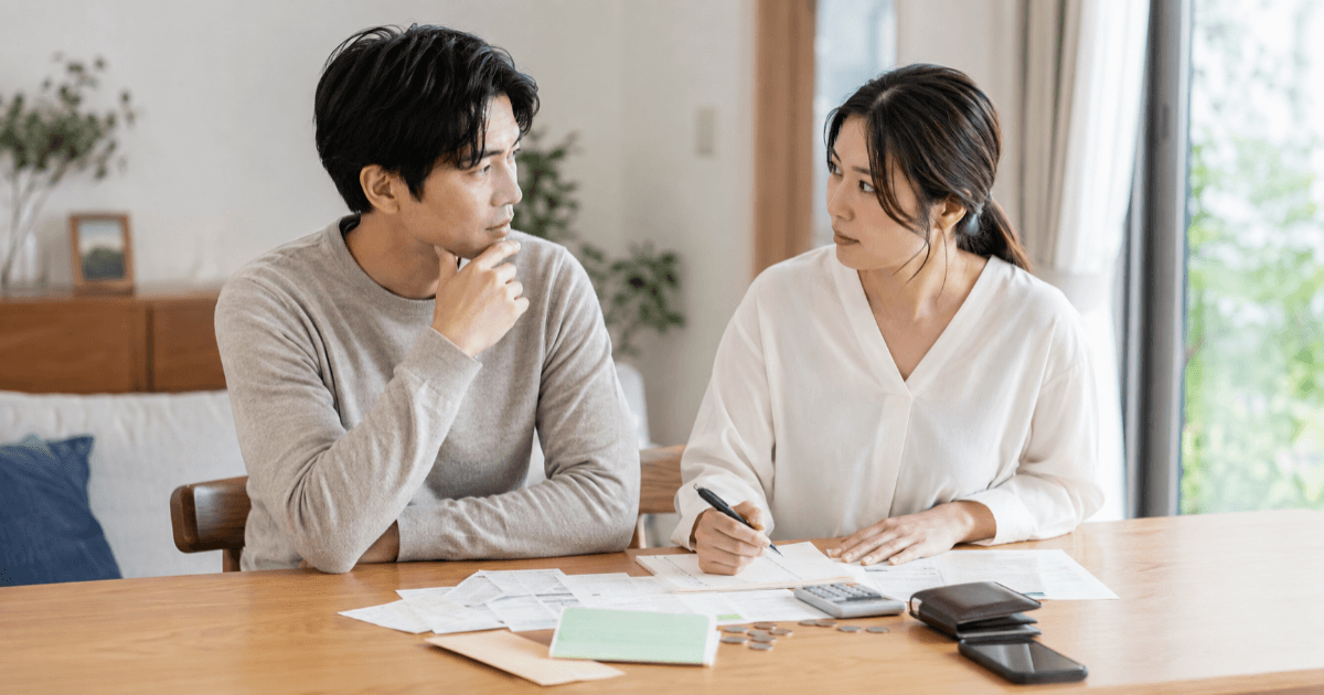 不愿展示钱包的恋人是否危险？破坏关系的“金钱秘密”以及讨论的时机